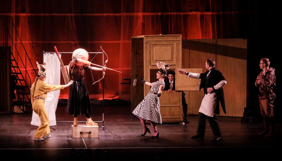 Vue de Cupid and Death